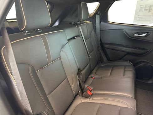 Used 2021 Chevrolet Blazer Premier w/ Driver Confidence II Package AWD/4WD image 18
