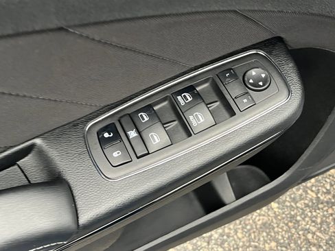 Used 2023 Dodge Charger GT w/ Blacktop Package image 12