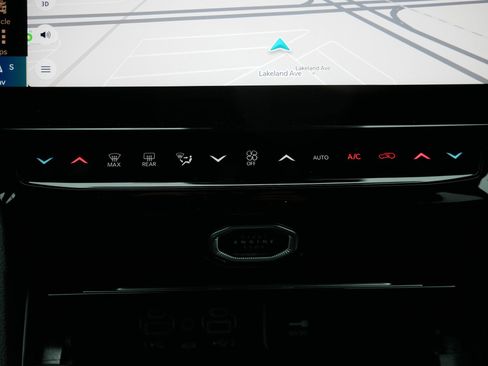 New 2026 Jeep Grand Cherokee L Limited AWD/4WD image 16