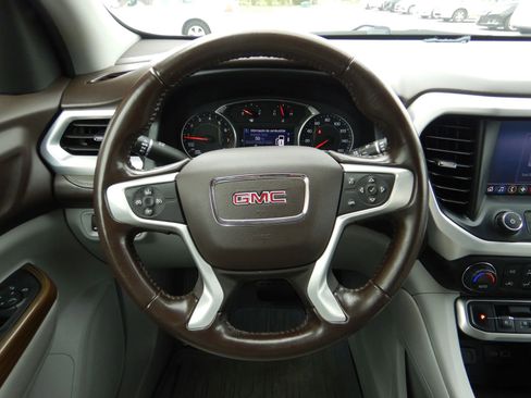 Used 2020 GMC Acadia SLE AWD/4WD image 13