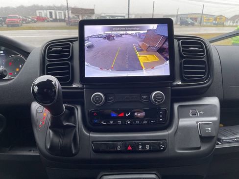New 2025 RAM ProMaster 2500 FWD image 22