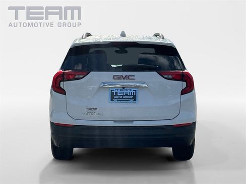 Used 2020 GMC Terrain SLE w/ Driver Convenience Package image 6
