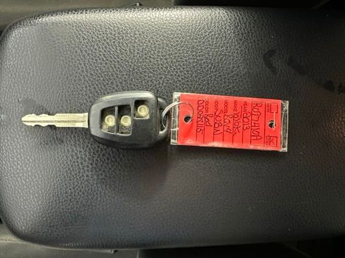 Used 2013 Toyota RAV4 LE AWD/4WD image 31