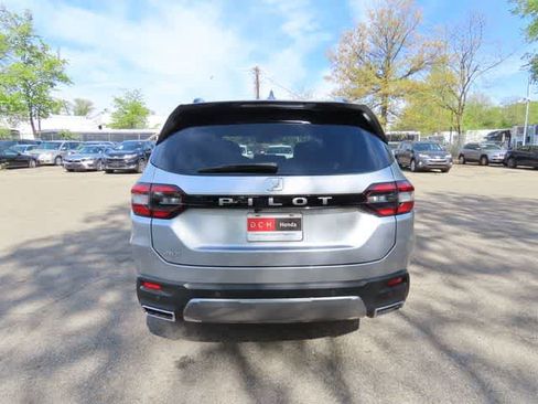 New 2026 Honda Pilot EX-L image 5