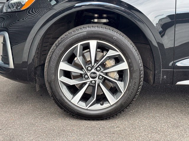 Used 2023 Audi Q5 2.0T Premium AWD/4WD image 11