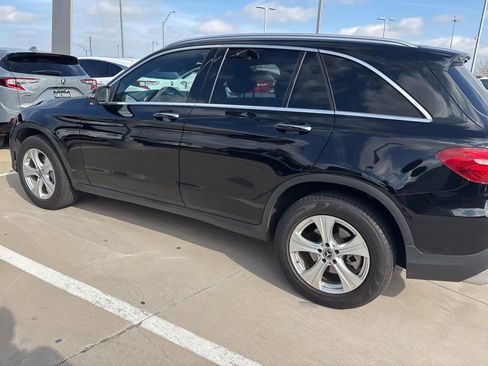 Used 2018 Mercedes-Benz GLC 300 image 6
