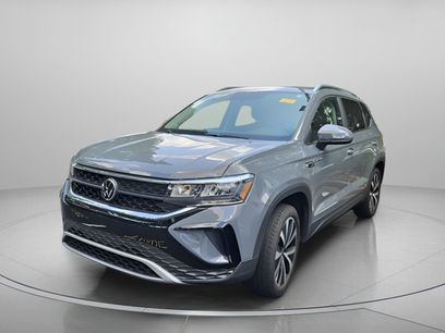 Used 2022 Volkswagen Taos SE