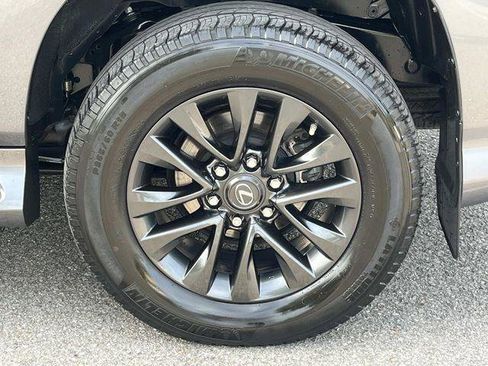 Certified 2023 Lexus GX 460 Premium w/ Premium Package AWD/4WD image 11