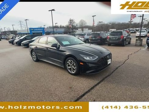 Used 2022 Hyundai Sonata SEL image 2