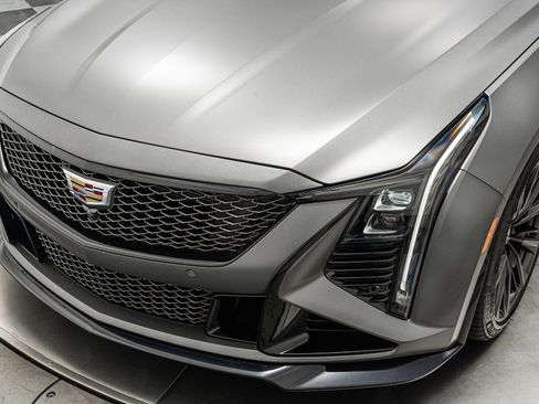 Used 2025 Cadillac CT5 V Blackwing w/ LE Monstre Special Edition image 36