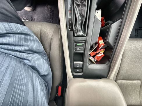 Certified 2023 Honda Accord EX image 29