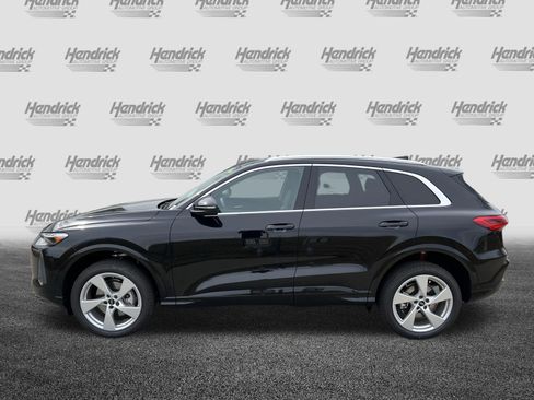 Certified 2025 Audi Q5 Premium AWD/4WD image 6