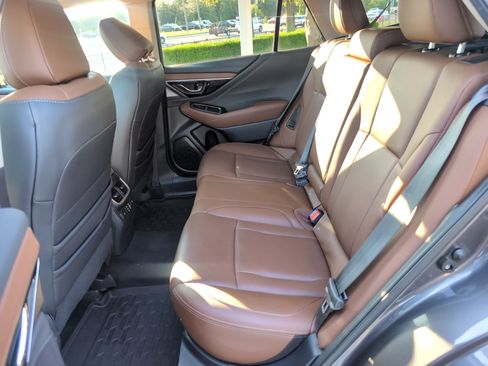 Used 2025 Subaru Outback Touring XT AWD/4WD image 31
