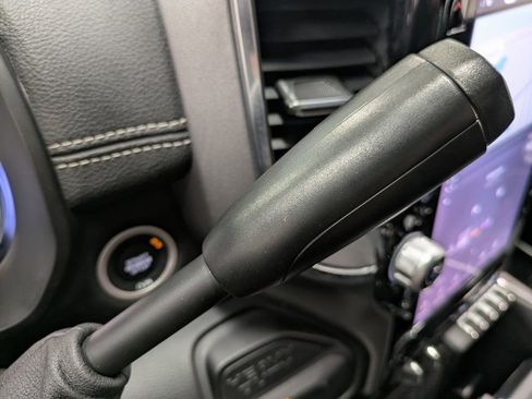 Used 2025 RAM 2500 Laramie w/ Night Edition image 23