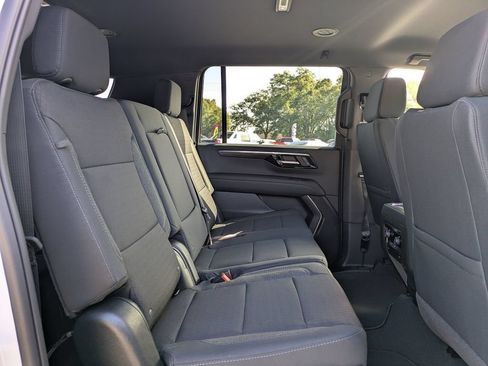 New 2026 Chevrolet Suburban LS RWD image 30