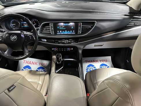 Used 2018 Buick Enclave Premium w/ Experience Buick Package AWD/4WD image 23