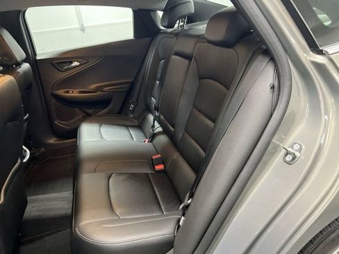 Certified 2018 Chevrolet Malibu LT w/ Leather Package FWD image 24