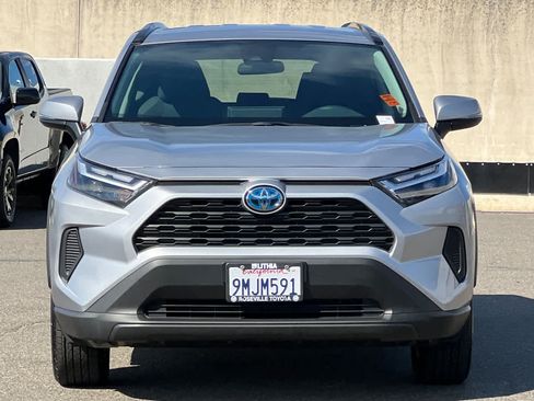 Certified 2024 Toyota RAV4 LE AWD/4WD image 10