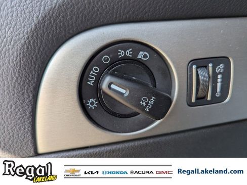 Used 2019 Dodge Durango SXT w/ 3rd Row Seating Group image 23