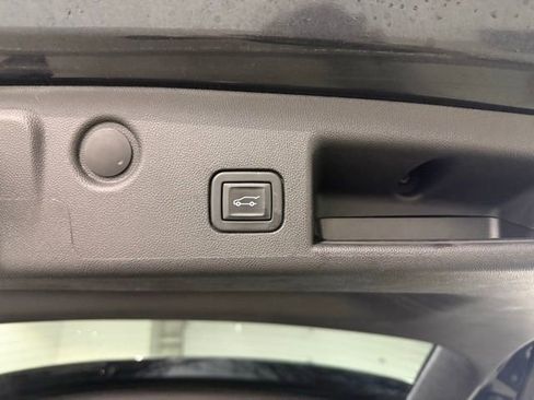 Certified 2022 Chevrolet Equinox RS w/ RS Leather Package image 8