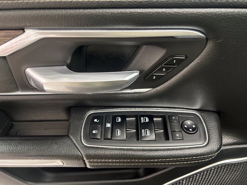 Used 2019 RAM 1500 Laramie w/ Trailer Tow Group AWD/4WD image 17