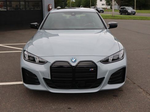 Used 2025 BMW i4 xDrive40i AWD/4WD image 3