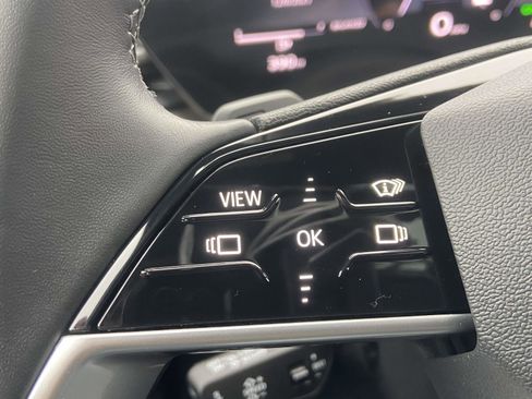 Certified 2025 Audi Q5 Prestige image 22