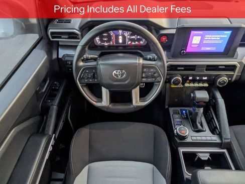 Certified 2025 Toyota 4Runner TRD Sport AWD/4WD image 17