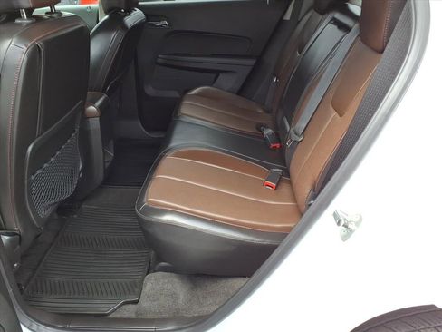 Used 2010 GMC Terrain SLT image 14