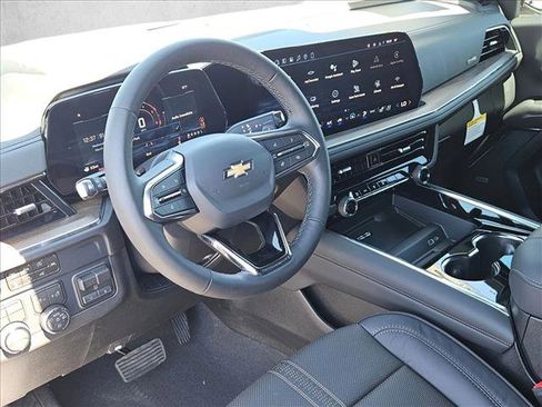 New 2026 Chevrolet Tahoe High Country AWD/4WD image 2