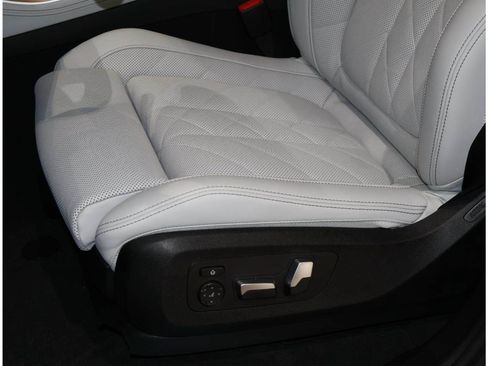 Used 2026 BMW X5 sDrive40i w/ Parking Assistance Package RWD image 14