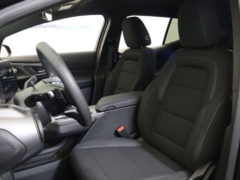 New 2026 Chevrolet Equinox EV LT image 22