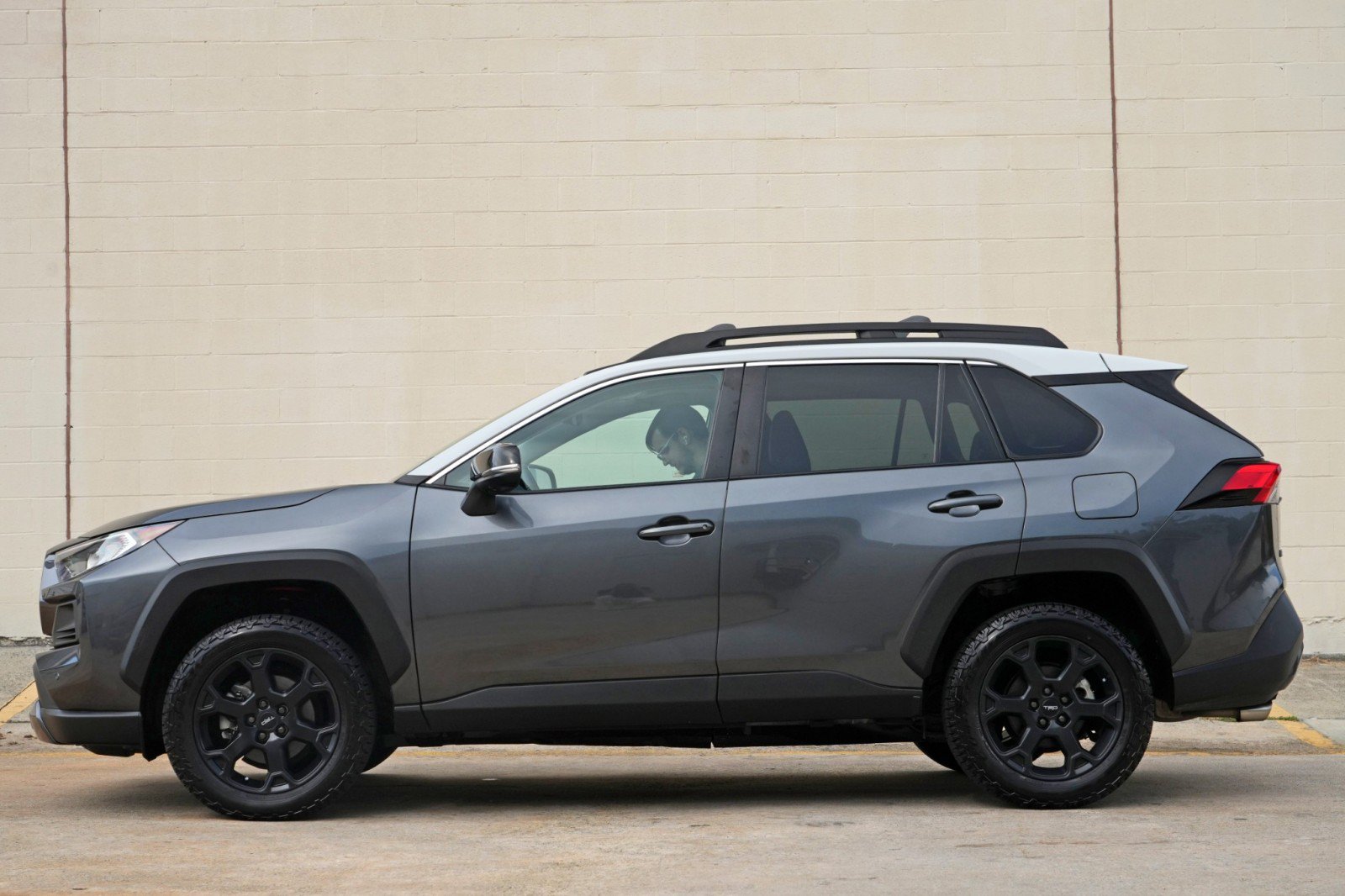 Used 2020 Toyota RAV4 TRD Off-Road AWD/4WD image 8