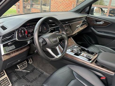 Used 2020 Audi Q7 3.0T Premium Plus AWD/4WD image 32