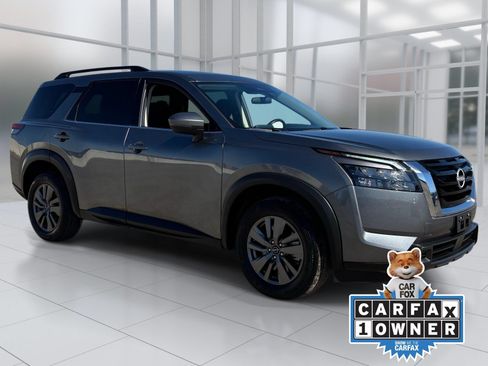 Certified 2025 Nissan Pathfinder SV AWD/4WD image 8