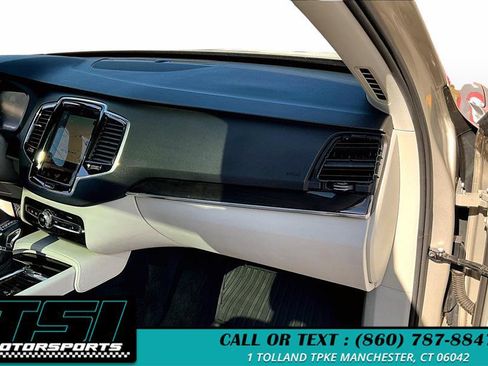 Used 2018 Volvo XC90 T6 Momentum w/ Momentum Plus Package image 17