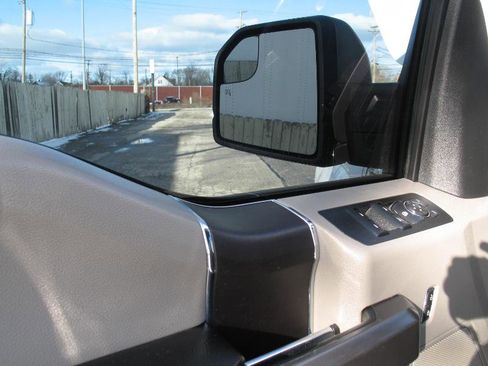 Used 2019 Ford F150 XLT w/ Equipment Group 301A Mid image 44