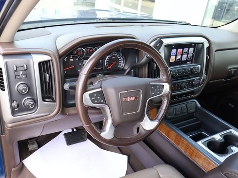 Used 2018 GMC Sierra 1500 SLT w/ Max Trailering Package AWD/4WD image 23