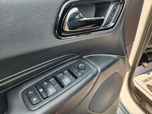 Used 2025 Dodge Durango R/T AWD/4WD image 28