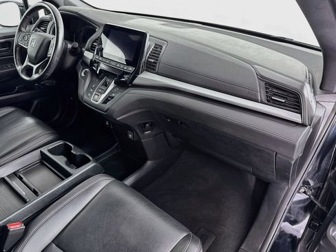 Certified 2023 Honda Odyssey Sport image 30