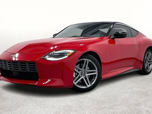 Used 2025 Nissan Z Sport w/ Floor Mat Package image 14