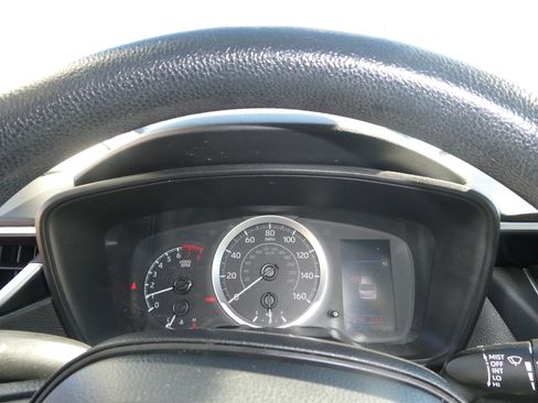 Used 2021 Toyota Corolla LE image 17