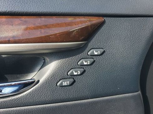 Used 2013 Lexus ES 350 FWD image 20