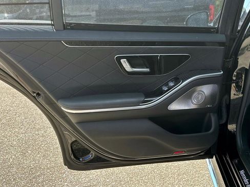 Certified 2021 Mercedes-Benz S 580 4MATIC Sedan image 11