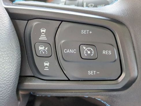 Used 2024 Jeep Wrangler Unlimited Rubicon 4xe AWD/4WD image 24