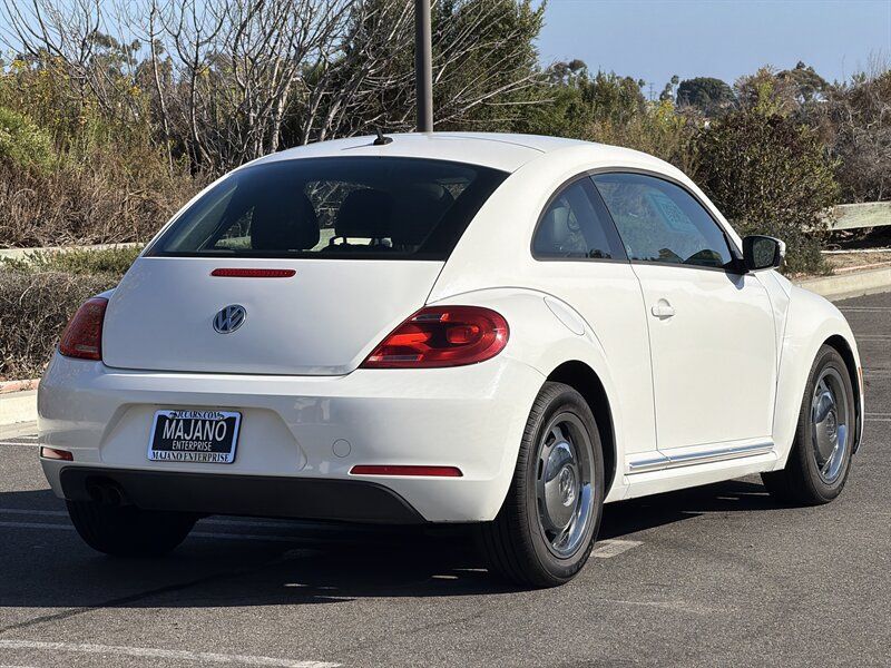 Used 2012 Volkswagen Beetle 2.5 FWD image 6