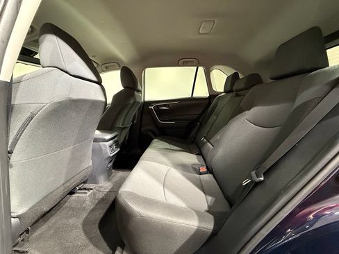 Certified 2025 Toyota RAV4 XLE AWD/4WD image 18