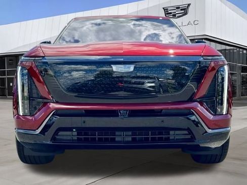 New 2026 Cadillac Vistiq Sport image 4