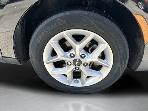 Used 2022 Kia Soul LX w/ Technology Package FWD image 28