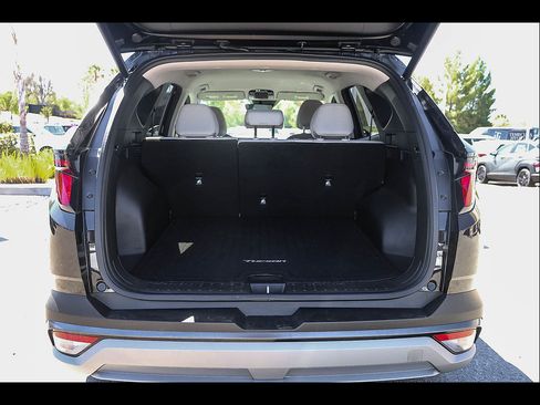 Certified 2025 Hyundai Tucson SEL FWD image 21